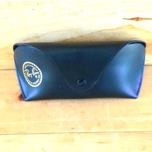 Ray-Ban Black Glasses Belt Case